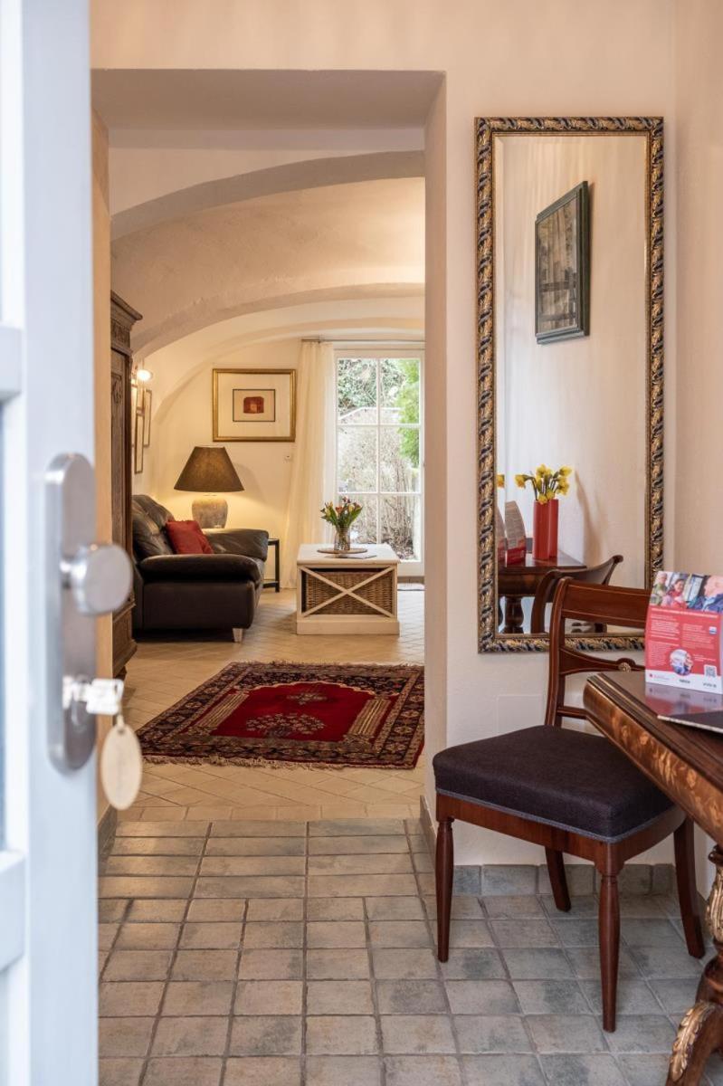 Apartmenthaus Brunnenhof 파프스트도프 외부 사진